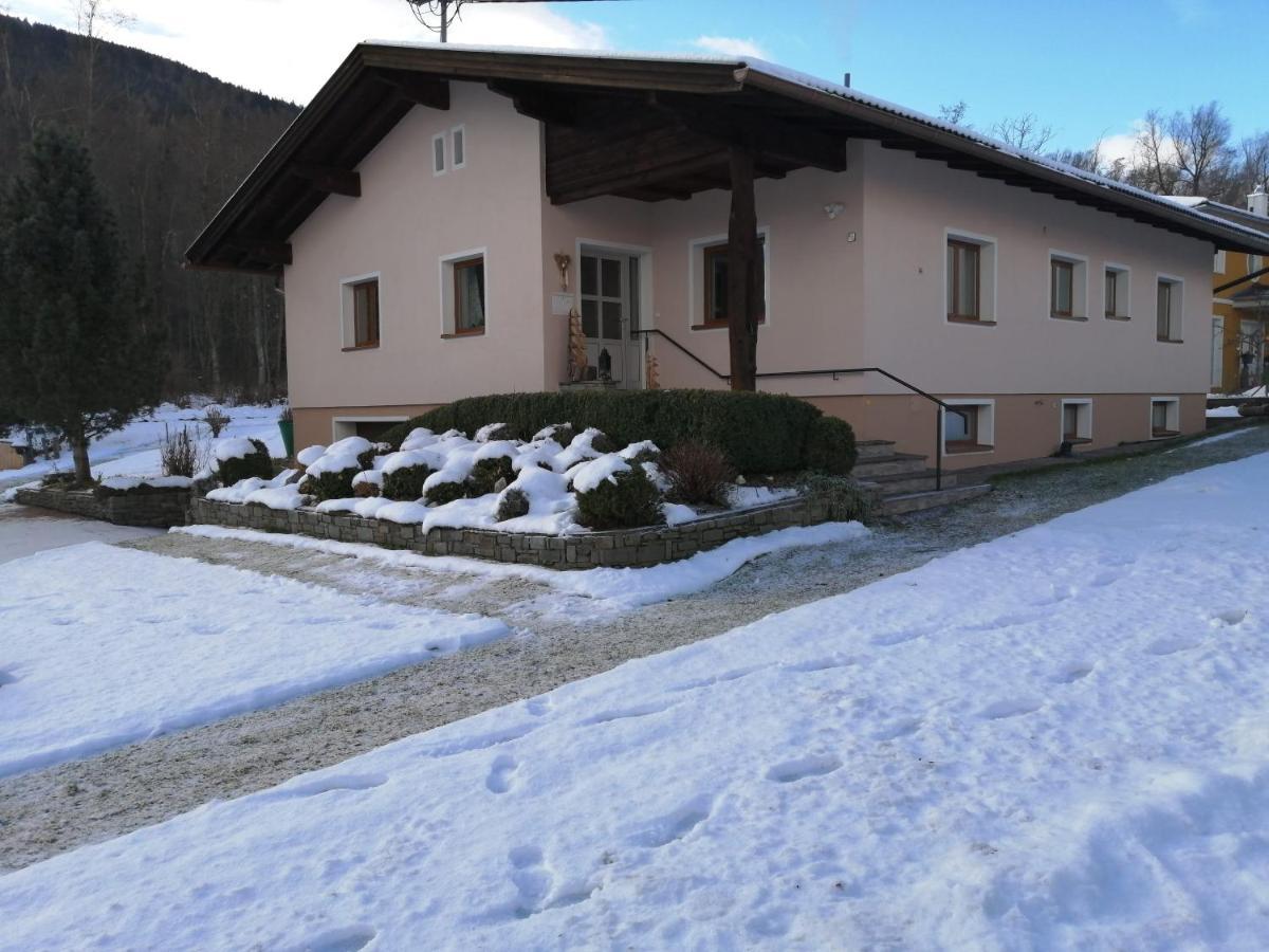 Apartmenthaus Paradise Ferienhaus *